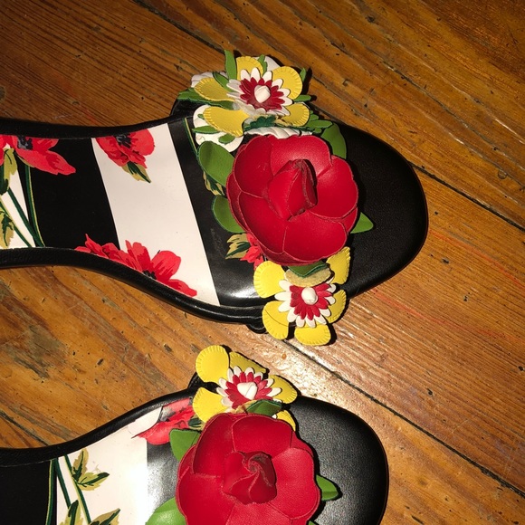 High heel flower sandals - Picture 3 of 5